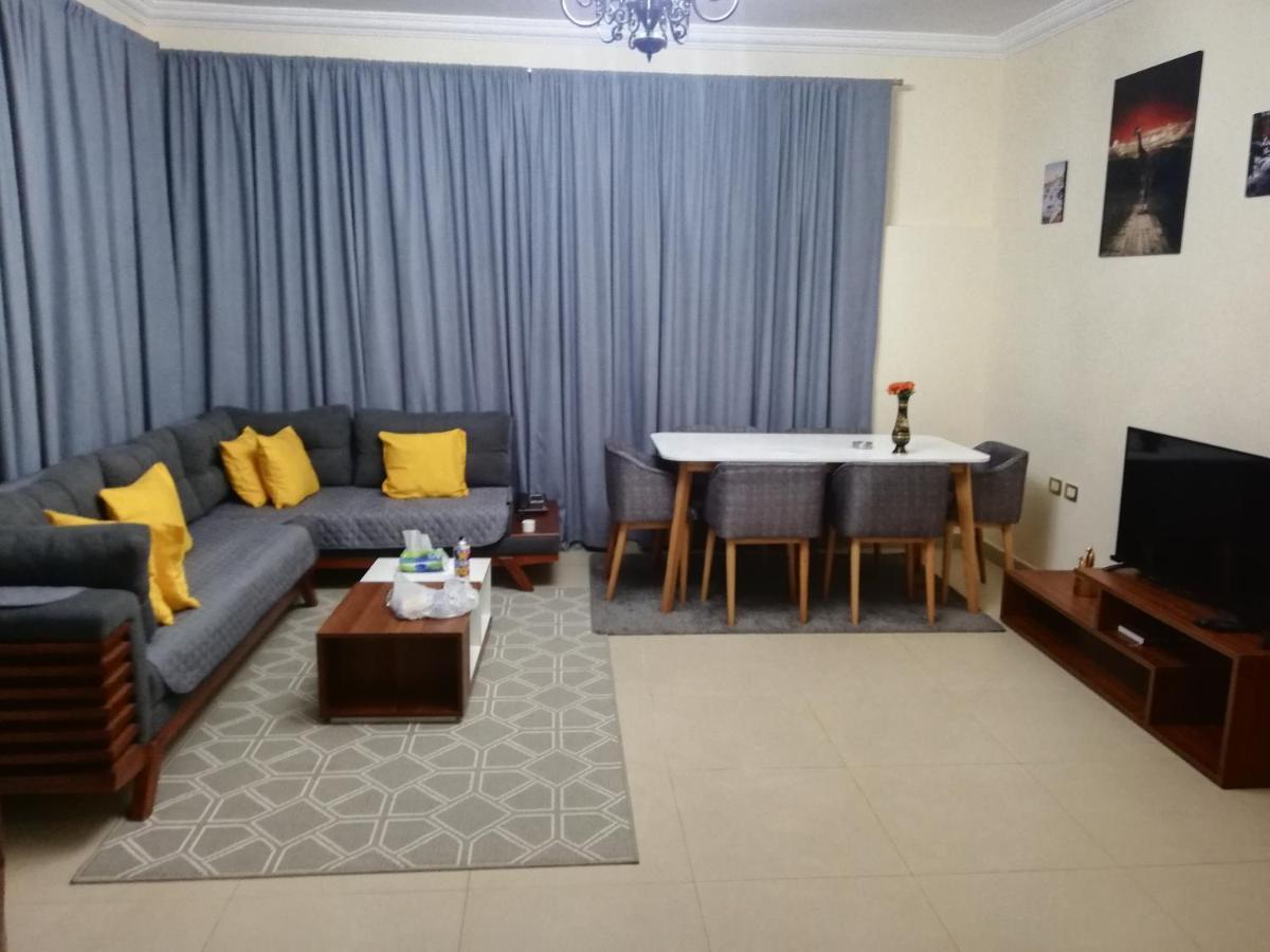 Apartament Hidden Gem With Pool Access In New Kair Zewnętrze zdjęcie